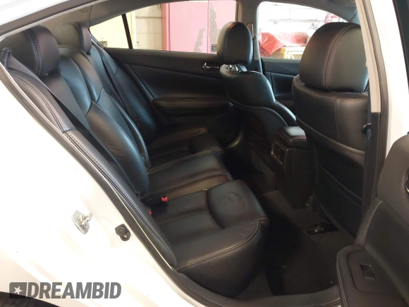 2013 Nissan Maxima SV with VIN 1N4AA5AP6DC804257, listed as a IAAI auction lot 42264222 with 206,818 mi miles and . Bid and sale history available at DreamBid. Image 8.