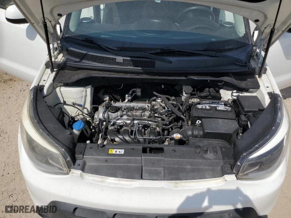 2014 Kia Soul with VIN KNDJN2A29E7075442, listed as a Copart auction lot 61624974 with 150,034 mi miles and Non Repairable. Bid and sale history available at carsss.com. Image 11.