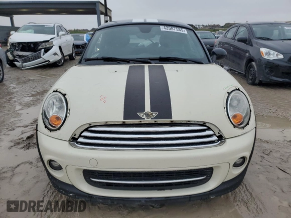 2014 MINI Cooper Coupe with VIN WMWSX1C53ET507947, listed as a Copart auction lot 42087585 with 113,068 mi miles and Salvage Title. Bid and sale history available at carsss.com. Image 5.
