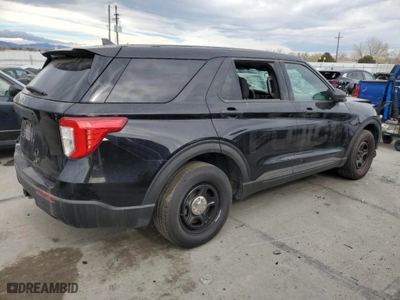 2021 Ford Police Interceptor Utility with VIN 1FM5K8AB5MGA42901, listed as a Copart auction lot 49850545 with 7,323 mi miles and Salvage Title. Bid and sale history available at carsss.com. Image 3.