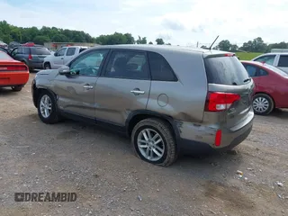 2015 Kia Sorento LX with VIN 5XYKTCA6XFG650154, listed as a IAAI auction lot 42462530 with 120,966 mi miles and . Bid and sale history available at DreamBid. Image 3.