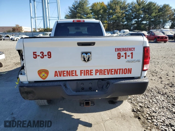 2015 Ram 2500 Tradesman z VIN 3C6TR5HT3FG693219, wystawiony jako Copart lot #76482764 z przebiegiem 41 818 mil mil oraz Szkoda całkowita • Salvage title. Historia ofert i sprzedaży dostępna na DreamBid. Obrazek 6.
