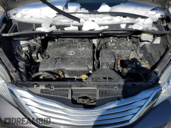 2011 Toyota Sienna XLE with VIN 5TDDK3DC7BS002989, listed as a Copart auction lot 45714275 with 174,640 mi miles and Non repairable. Bid and sale history available at DreamBid. Image 12.