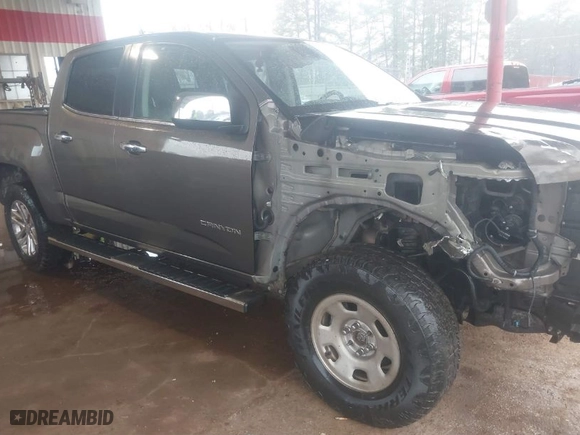 2016 GMC Canyon 4WD SLT with VIN 1GTG6DE35G1100042, listed as a IAAI auction lot 41387193 with 198,004 mi miles. Bid and sale history available at carsss.com. Image 1.