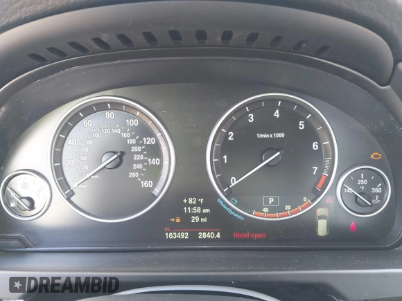 2014 BMW X5 sDrive35i with VIN 5UXKR2C54E0H31217, listed as a IAAI auction lot 41881021 with 163,492 mi miles. Bid and sale history available at carsss.com. Image 7.
