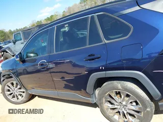 2019 Toyota RAV4 XLE Premium with VIN 2T3A1RFV4KW078806, listed as a IAAI auction lot 41877504 with 99,017 mi miles. Bid and sale history available at carsss.com. Image 14.
