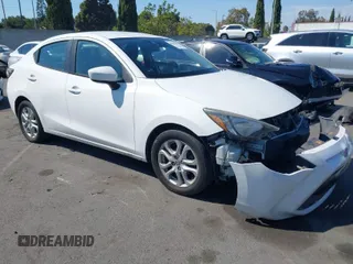 2016 Scion iA with VIN 3MYDLBZV4GY129315, listed as a IAAI auction lot 40292892 with 159,444 mi miles. Bid and sale history available at carsss.com. Image 1.