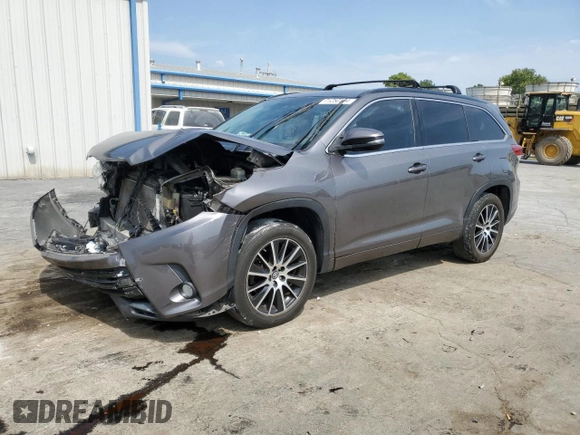 2018 Toyota Highlander SE with VIN 5TDKZRFH6JS543870, listed as a Copart auction lot 71250184 with 88,991 mi miles and Salvage title. Bid and sale history available at DreamBid. Image 1.
