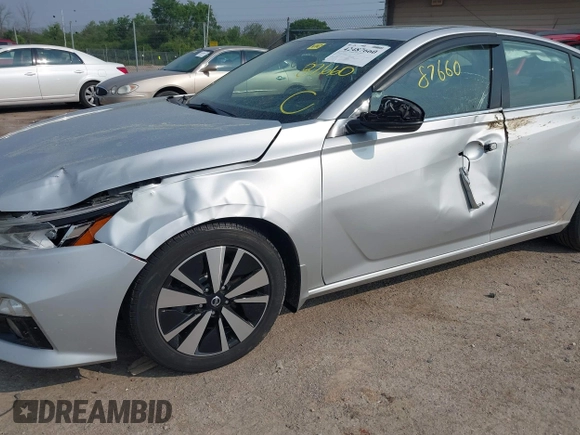 2020 Nissan Altima SV with VIN 1N4BL4DV5LC115294, listed as a IAAI auction lot 42487660 with 122,369 mi miles and . Bid and sale history available at DreamBid. Image 6.