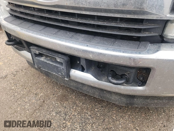 2017 Ford F-250 Lariat with VIN 1FT7W2BT6HEB52976, listed as a IAAI auction lot 42731339 with 267,628 mi miles and . Bid and sale history available at DreamBid. Image 2.