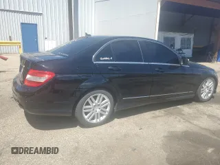 2009 Mercedes-Benz C 300 Sport z VIN WDDGF81X29R054096, wystawiony jako Copart lot #57433145 z przebiegiem 168 489 mil mil oraz Czysty tytuł • Clean title. Historia ofert i sprzedaży dostępna na DreamBid. Obrazek 3.