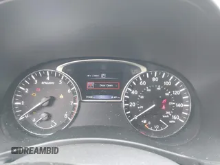 2018 Nissan Pathfinder S z VIN 5N1DR2MM3JC661596, wystawiony jako IAAI lot #41829093 z przebiegiem 115 446 mil mil oraz . Historia ofert i sprzedaży dostępna na DreamBid. Obrazek 7.