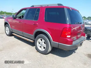 2005 Ford Explorer XLT z VIN 1FMZU73E95UB86676, wystawiony jako IAAI lot #42535013 z przebiegiem 188 108 mil mil oraz . Historia ofert i sprzedaży dostępna na DreamBid. Obrazek 3.