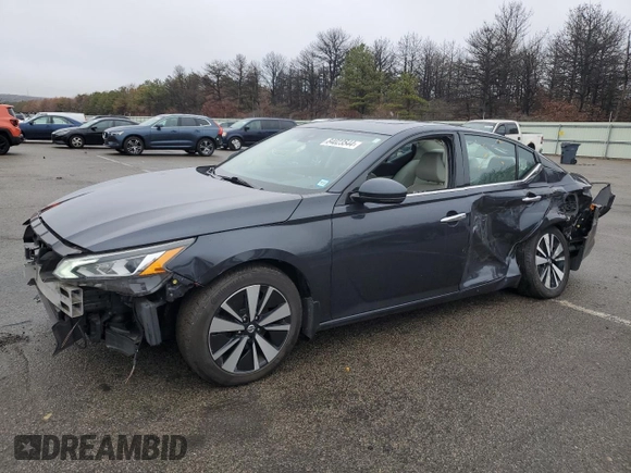 2019 Nissan Altima SL with VIN 1N4BL4EW4KC178926, listed as a Copart auction lot 84023544 with 68,031 mi miles and Salvage Title. Bid and sale history available at DreamBid. Image 1.
