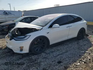 2017 Tesla Model X 90D with VIN 5YJXCBE21HF054304, listed as a Copart auction lot 48428795 with Not Provided miles and Clean Title. Bid and sale history available at carsss.com. Image 1.