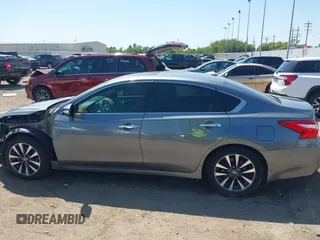 2016 Nissan Altima SR z VIN 1N4AL3AP5GC121498, wystawiony jako IAAI lot #41965883 z przebiegiem 128 381 mil mil oraz . Historia ofert i sprzedaży dostępna na DreamBid. Obrazek 15.
