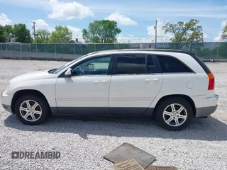 2007 Chrysler Pacifica Touring with VIN 2A8GM68X27R250355, listed as a IAAI auction lot 42090823 with 189,071 mi miles and . Bid and sale history available at DreamBid. Image 14.