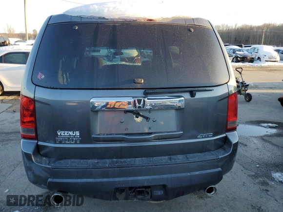 2011 Honda Pilot LX with VIN 5FNYF4H20BB068768, listed as a Copart auction lot 87152394 with 203,679 mi miles and Salvage Title. Bid and sale history available at DreamBid. Image 6.