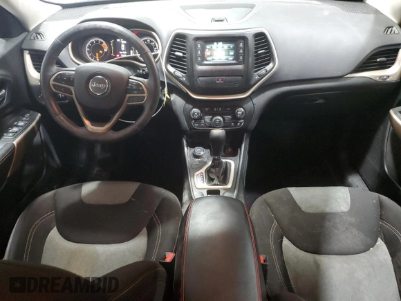2017 Jeep Cherokee Altitude с VIN 1C4PJMAS0HW582743, выставлен на аукционе Copart как лот 87885335 с пробегом 98 952 миль миль и Списание • Salvage title. История ставок и продаж доступна на DreamBid. Изображение 8.