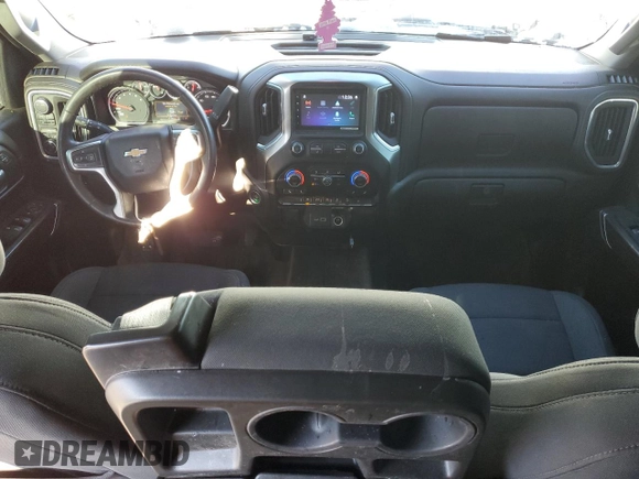 2022 Chevrolet Silverado 1500 LT with VIN 1GCUYDED8NZ167335, listed as a Copart auction lot 88039815 with 117,047 mi miles and Non Repairable. Bid and sale history available at DreamBid. Image 8.