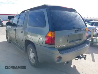 2003 GMC Envoy XL SLE with VIN 1GKES16S436154196, listed as a IAAI auction lot 41235892 with 270,596 mi miles. Bid and sale history available at carsss.com. Image 3.