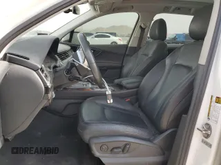 2018 Audi Q7 Premium z VIN WA1AAAF73JD050147, wystawiony jako Copart lot #59269483 z przebiegiem 83 853 mil mil oraz . Historia ofert i sprzedaży dostępna na DreamBid. Obrazek 7.