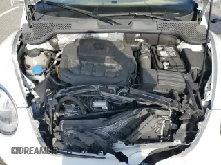 2019 Volkswagen Beetle S with VIN 3VW5DAATXKM505842, listed as a Copart auction lot 52631595 with 35,839 mi miles and Salvage title. Bid and sale history available at DreamBid. Image 11.