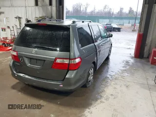 2007 Honda Odyssey EX with VIN 5FNRL38427B052619, listed as a IAAI auction lot 41727004 with 213,300 mi miles. Bid and sale history available at carsss.com. Image 4.