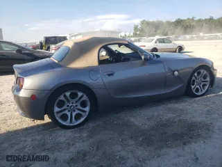 2004 BMW Z4 3.0i with VIN 4USBT53524LT26644, listed as a Copart auction lot 72247094 with 136,883 mi miles and Salvage Title. Bid and sale history available at carsss.com. Image 3.