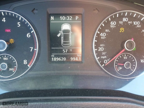 2015 Volkswagen Passat 1.8T SE w/Sunroof & Nav with VIN 1VWBT7A3XFC075648, listed as a IAAI auction lot 40808040 with 189,620 mi miles. Bid and sale history available at carsss.com. Image 15.