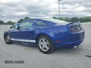 2013 Ford Mustang V6 z VIN 1ZVBP8AM2D5244453, wystawiony jako Copart lot #61857985 z przebiegiem 147 452 mil mil oraz Szkoda całkowita • Salvage title. Historia ofert i sprzedaży dostępna na DreamBid. Obrazek 2.