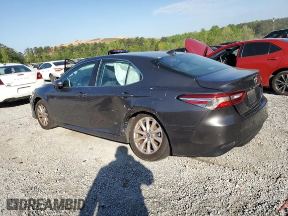 2020 Toyota Camry LE with VIN 4T1C11AK0LU887737, listed as a Copart auction lot 53445325 with 120,259 mi miles and Clean Title. Bid and sale history available at carsss.com. Image 2.