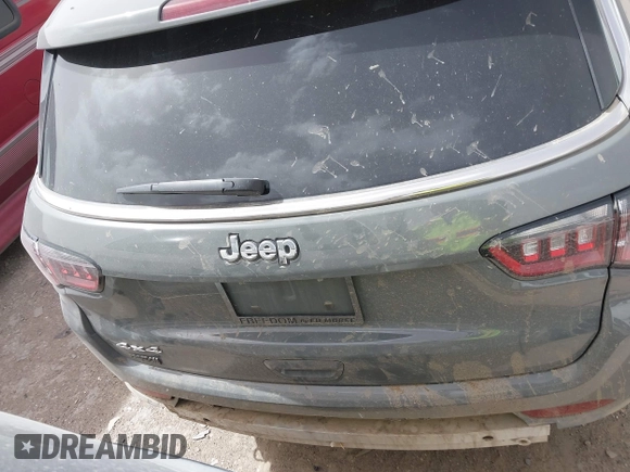 2023 Jeep Compass Sport with VIN 3C4NJDAN0PT572381, listed as a IAAI auction lot 41790372 with 28,827 mi miles and . Bid and sale history available at DreamBid. Image 17.