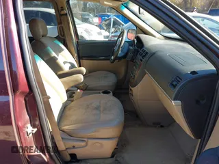 2006 Chevrolet Uplander LT w/1LT with VIN 1GNDV33L76D126441, listed as a IAAI auction lot 41168772 with 166,454 mi miles. Bid and sale history available at carsss.com. Image 5.
