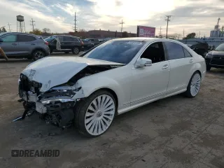 2011 Mercedes-Benz S 63 AMG z VIN WDDNG7EBXBA390077, wystawiony jako Copart lot #78402754 z przebiegiem 75 006 mil mil oraz Szkoda całkowita • Salvage title. Historia ofert i sprzedaży dostępna na DreamBid. Obrazek 1.