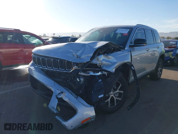 2024 Jeep Grand Cherokee Limited with VIN 1C4RJHBG2RC195432, listed as a IAAI auction lot 41625448 with 6,291 mi miles and . Bid and sale history available at DreamBid. Image 6.