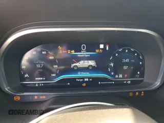 2022 Chevrolet Suburban LT z VIN 1GNSKCKT1NR288858, wystawiony jako Copart lot #56998095 z przebiegiem 96 859 mil mil oraz Szkoda całkowita • Salvage title. Historia ofert i sprzedaży dostępna na DreamBid. Obrazek 9.