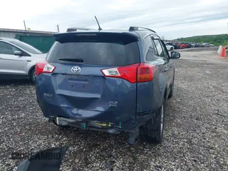 2013 Toyota RAV4 XLE with VIN JTMRFREV3DD038061, listed as a IAAI auction lot 42129300 with 79,064 mi miles and . Bid and sale history available at DreamBid. Image 4.