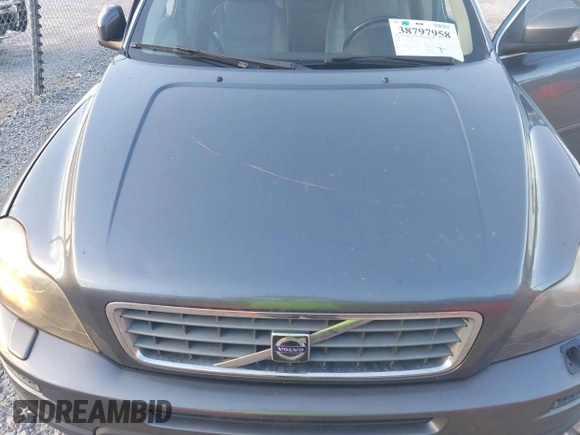 2007 Volvo XC90 I6 with VIN YV4CY982671370323, listed as a IAAI auction lot 41690546 with 312,187 mi miles. Bid and sale history available at carsss.com. Image 10.