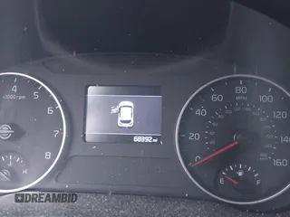 2021 Kia Seltos S z VIN KNDEUCA27M7141978, wystawiony jako IAAI lot #41971097 z przebiegiem 68 392 mil mil oraz . Historia ofert i sprzedaży dostępna na DreamBid. Obrazek 7.