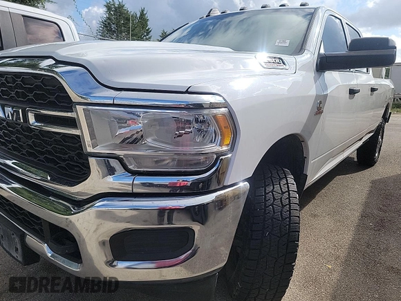 2022 Ram 2500 Tradesman with VIN 3C6UR5HL6NG155598, listed as a IAAI auction lot 42600127 with 123,453 mi miles and . Bid and sale history available at DreamBid. Image 23.