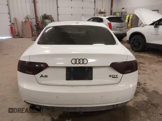 2013 Audi A5 Premium Plus z VIN WAULFAFR7DA012604, wystawiony jako IAAI lot #41562285 z przebiegiem 121 000 mil mil oraz . Historia ofert i sprzedaży dostępna na DreamBid. Obrazek 17.