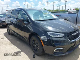 2023 Chrysler Pacifica Touring L with VIN 2C4RC1BG7PR505225, listed as a IAAI auction lot 42583938 with 26,679 mi miles and . Bid and sale history available at DreamBid. Image 1.