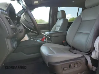 2022 Chevrolet Suburban LT z VIN 1GNSKCKT1NR288858, wystawiony jako Copart lot #56998095 z przebiegiem 96 859 mil mil oraz Szkoda całkowita • Salvage title. Historia ofert i sprzedaży dostępna na DreamBid. Obrazek 7.