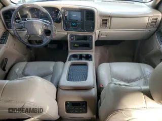 2006 GMC Yukon XL SLT z VIN 1GKFK16Z56J117404, wystawiony jako Copart lot #42551025 z przebiegiem 107 860 mil mil oraz Szkoda całkowita • Salvage title. Historia ofert i sprzedaży dostępna na DreamBid. Obrazek 8.