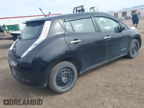 2013 Nissan LEAF SL with VIN 1N4AZ0CP5DC423346, listed as a IAAI auction lot 42002019 with 82,921 mi miles and . Bid and sale history available at DreamBid. Image 4.