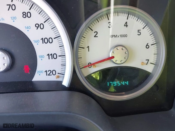 2006 Dodge Dakota SLT with VIN 1D7HE48N96S588558, listed as a IAAI auction lot 41831955 with 179,544 mi miles. Bid and sale history available at carsss.com. Image 7.