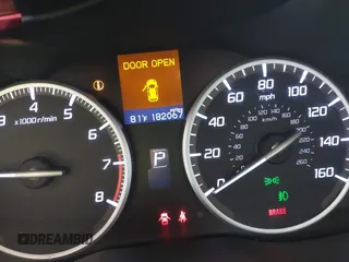 2014 Acura RDX Tech Pkg with VIN 5J8TB4H52EL010633, listed as a IAAI auction lot 41600108 with 182,067 mi miles. Bid and sale history available at carsss.com. Image 7.