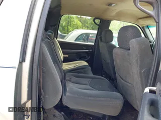 2003 Chevrolet Avalanche with VIN 3GNEC13T23G115201, listed as a IAAI auction lot 42088952 with 1 mi miles. Bid and sale history available at carsss.com. Image 8.