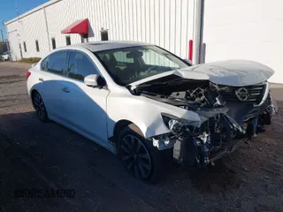 2016 Nissan Altima 2.5 S with VIN 1N4AL3APXGC142878, listed as a IAAI auction lot 40640070 with 149,229 mi miles. Bid and sale history available at carsss.com. Image 1.